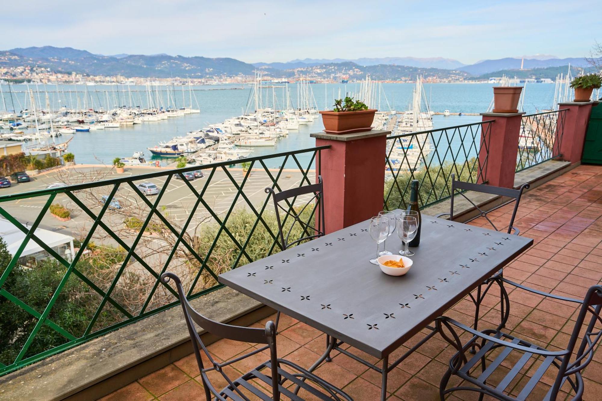 Villa Amelia - Vista Mare - Fezzano  Eksteriør billede